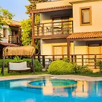 Szálloda Faros Bodrum - Special Category 4*
